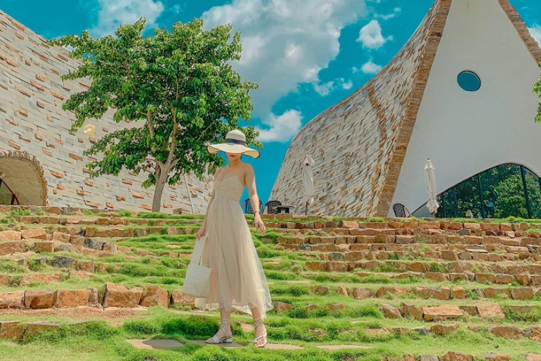 Làng cà phê Trung Nguyên Buôn Ma Thuột