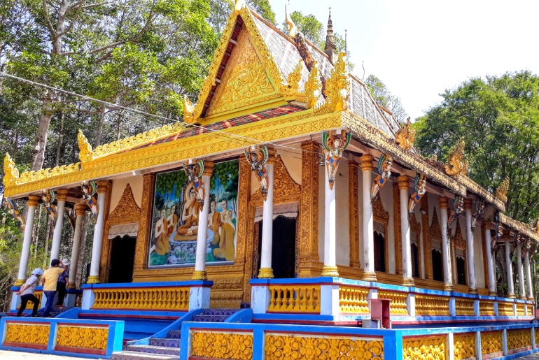Chùa Dơi Sóc Trăng - Điểm du lịch tâm linh kì bí hấp dẫn khách du lịch