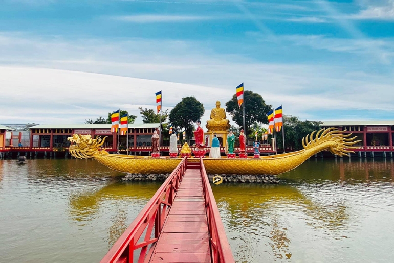 Tour du lịch hành hương 10 chùa miền tây 2 ngày 1 đêm