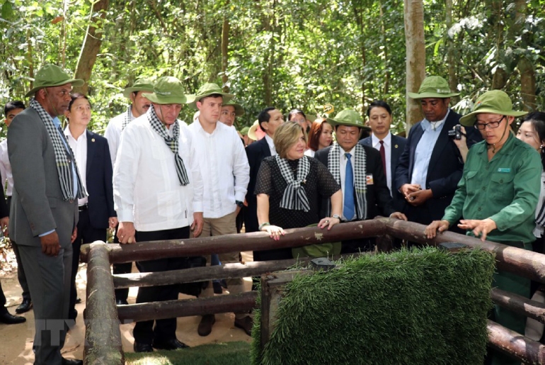 Tour Củ Chi - Tây Ninh I Du lịch Củ Chi - Tây Ninh - Núi Bà Đen 1 ngày