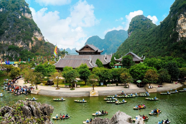 Tràng An - Ninh Bình I Tour du lịch Tràng An – Chùa Bái Đính 1 ngày