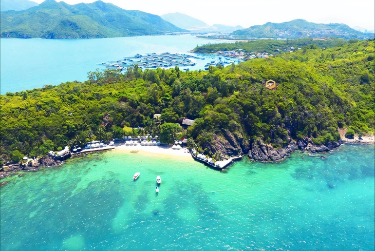 Tour Du Lịch Tết Nha Trang – Kdl Con Sẻ Tre – Vinwonders 4 Ngày 3 Đêm