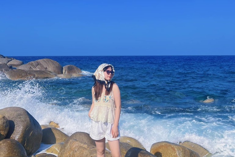 Tour Bình Hưng - Ninh Chữ - Hang Rái - Biển Cổ Thạch 2 ngày 2 đêm